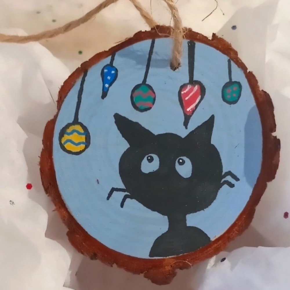 HANDPAINTED WOODSLICE CHRISTMAS ORNAMENT FEATURING BLACK CAT